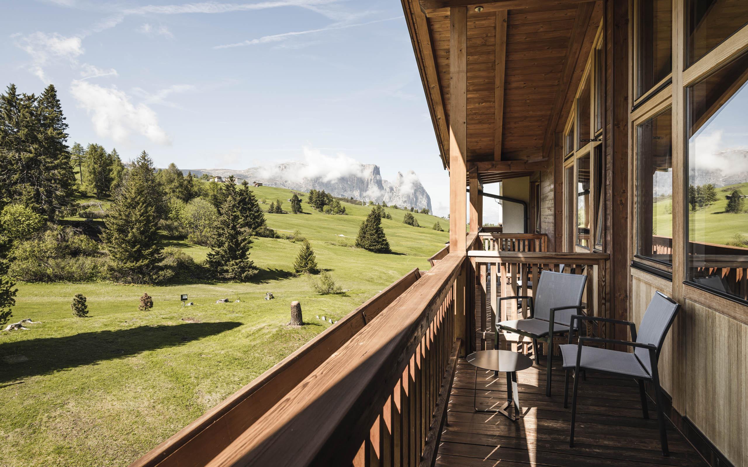 Hotel Steger-Dellai Alpe Di Siusi Bagian luar foto